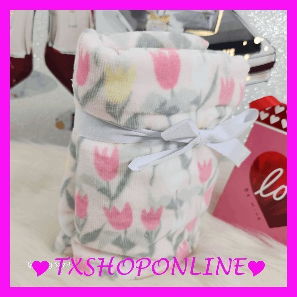 { Spring delights } Set of 2 | hand towels | pink flowers